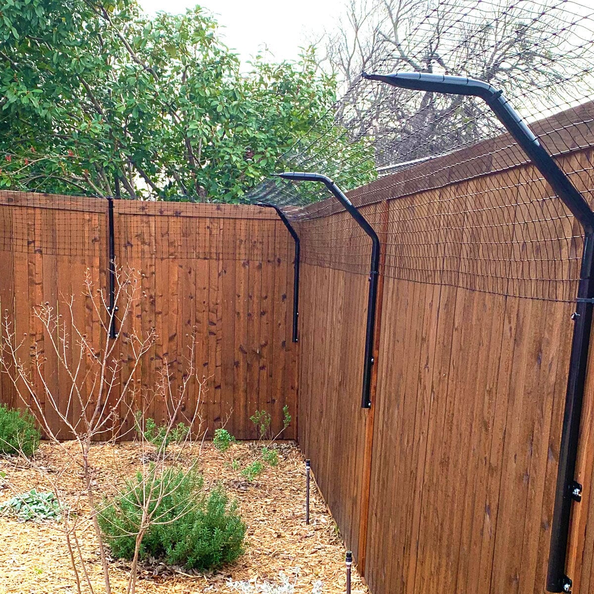 Curved Fence Extender for Dogs (Coming Soon)